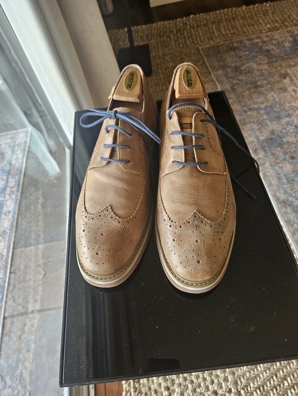 Men's PIKILINOS Tan Wingtip Lace Up Dress / Casual Shoes Size 45 (11,5 -12)
